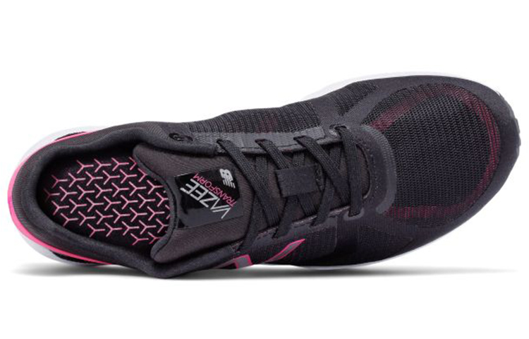 Lookbook (W) 뉴발란스 바지 '트랜스폼 메쉬' (New Balance Ba-ji 'Teuraenseupom Meshi') WX77BS