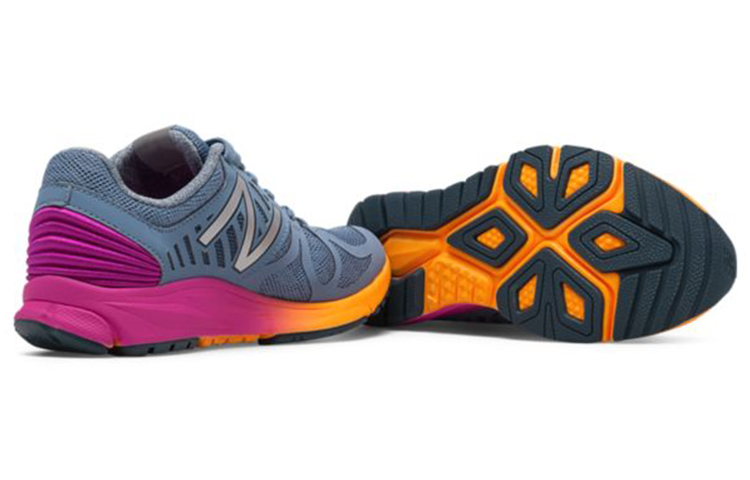 Lookbook (W) New Balance Vazee Rush Baskets Basses Bleu/''Rose''. WRUSHYP