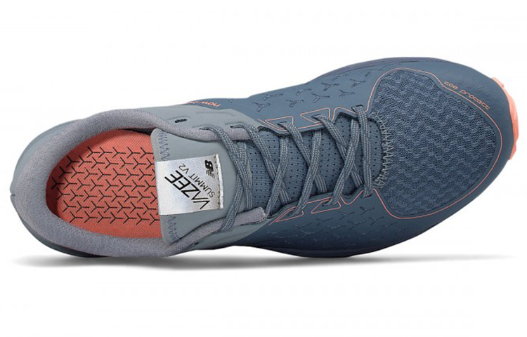 Lookbook (W) New Balance Vazee Summit v2 Trail ''Gris'' WTSUMGG2
