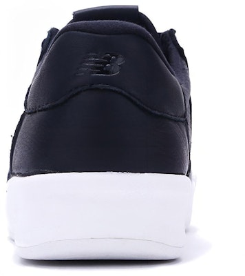 (W) New Balance W-LIFESTYLE 'Negro Blanco' WRT300SA Shop (W) New Balance W-LIFESTYLE 'Negro Blanco' WRT300SA