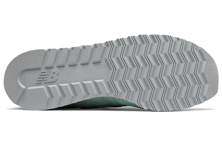 Shop (W) ニューバランス W ライフスタイル グリーン/ホワイト/シルバー WL520SNB