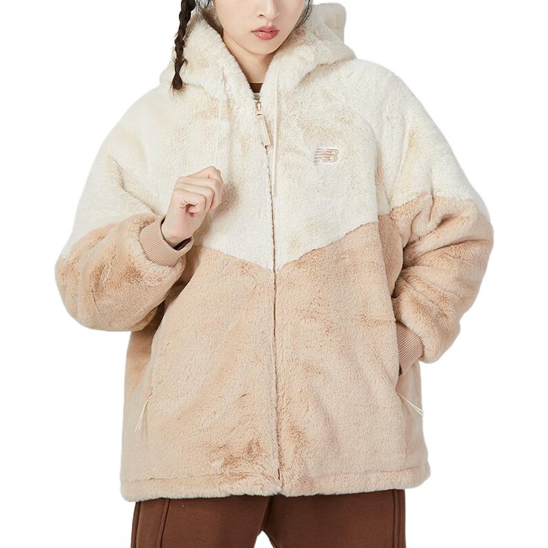 Lookbook (W) New Balance Jaket Rajut Ringan Warna Kuning Colorblock Logo 6DC43142-LBE