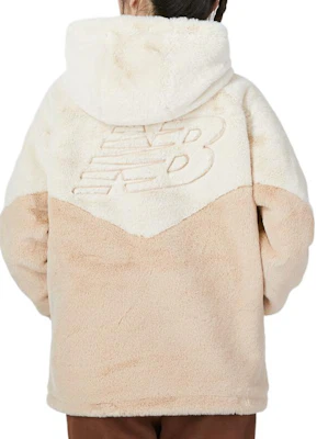 (W) New Balance Jaket Rajut Ringan Warna Kuning Colorblock Logo 6DC43142-LBE Shop (W) New Balance Jaket Rajut Ringan Warna Kuning Colorblock Logo 6DC43142-LBE