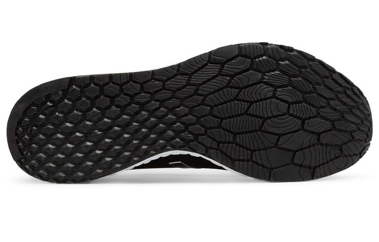 Shop New Balance NB Zante v2 史泰登島減震防滑耐磨低幫跑步鞋 女款 黑藍色