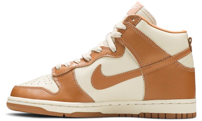 (W) Nike Dunk High 306248-221 Lookbook (W) Nike Dunk High 306248-221