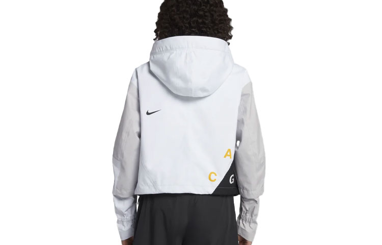 nike hoodie waterproof