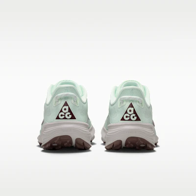 (W) Nike ACG Pegasus Trail Verde Claro/Hueso Claro/Tatuaje/Lila Plateado HV8121-302 Details for (W) Nike ACG Pegasus Trail Verde Claro/Hueso Claro/Tatuaje/Lila Plateado HV8121-302