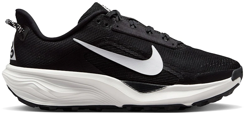 women-nike-acg-pegasus-trail-black-summit-white-hv-8121-001