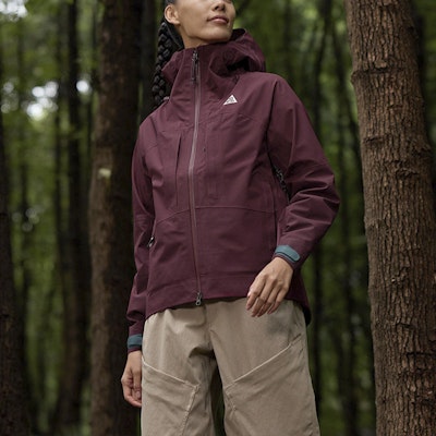 (W) 나이키 ACG STORM-FIT ADV 고어텍스 여성 방수 자켓 다크 레드 브라운 DQ6886-681 Purchase (W) 나이키 ACG STORM-FIT ADV 고어텍스 여성 방수 자켓 다크 레드 브라운 DQ6886-681