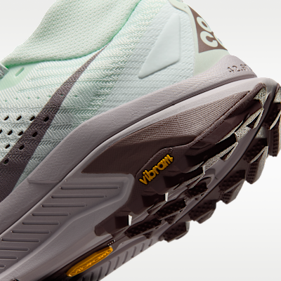 Cheap (W) Nike ACG Zegama Zapatos Trail Running Verde Claro/Tatuaje/Lila Plateado HV8115-300