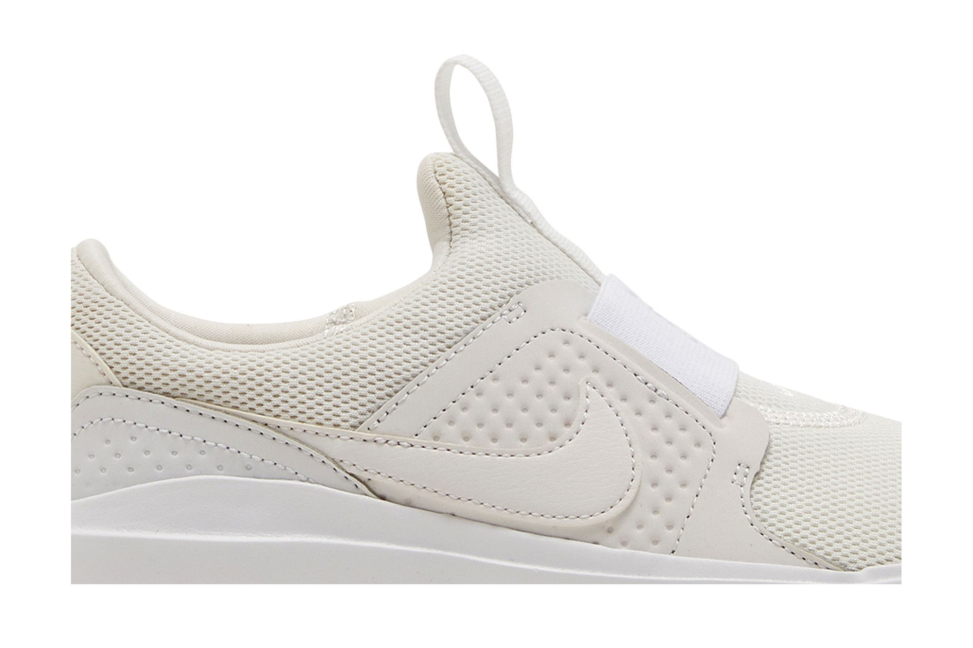Order (W) Nike AD Comfort 'Blanco Triple' DJ1001-100
