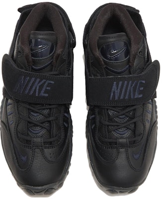 (W) Nike Air Adjust Force Obsidian Gelap DZ1844-001 Lookbook (W) Nike Air Adjust Force Obsidian Gelap DZ1844-001