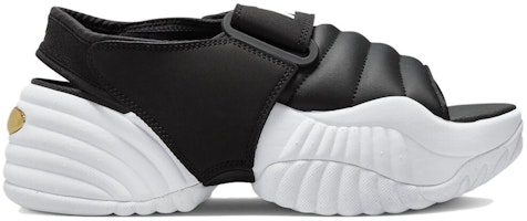 Lookbook (女性)Nike Air Adjust Force 涼鞋「黑白配色」DV2136-001