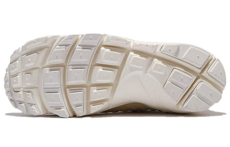 Purchase (W) Nike Air Footscape Woven ''Tan'' Bruin Sneakers 917698-200