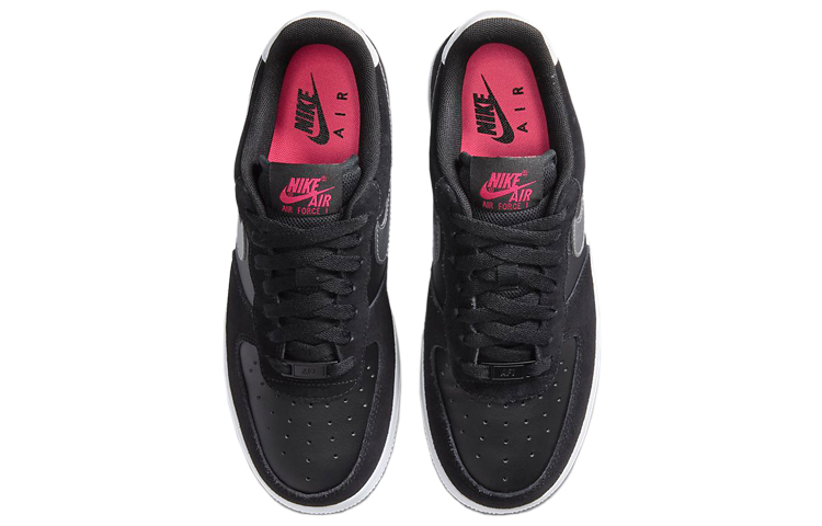 Shop (W) ナイキ エアフォース1 '07 "ブラック/メタリックシルバー" DA4282-001