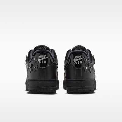Details for (W) Nike Air Force 1 ''07 "Florette" 黑色/灰黑/金屬銀/黑 IR8637-001