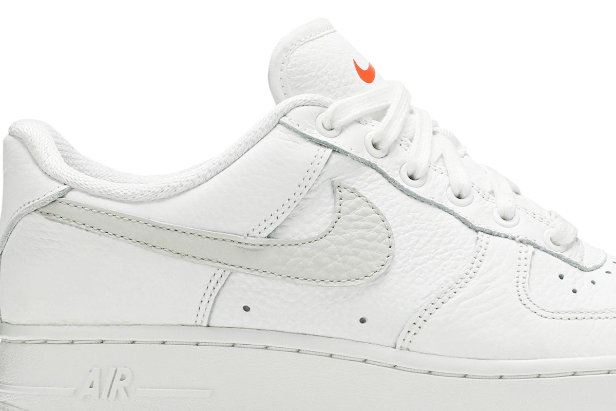 (Women) Nike Air Force 1 '07 'Light Bone'