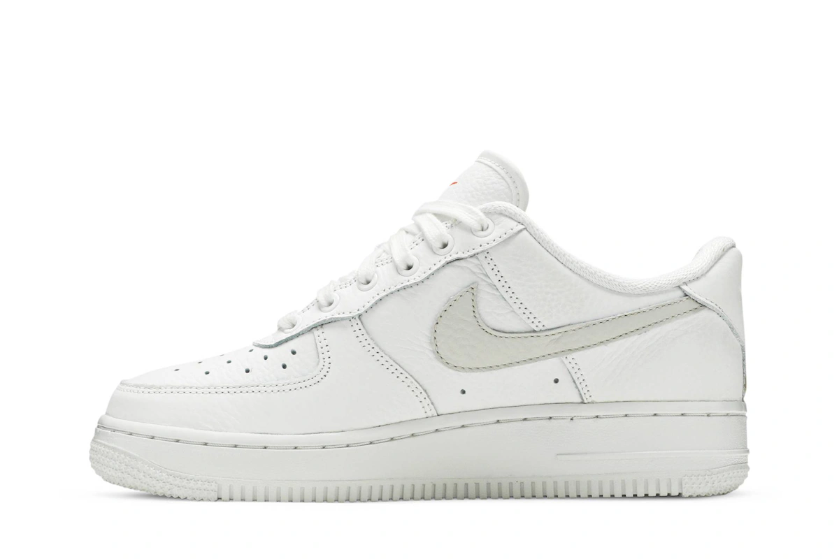 (Women) Nike Air Force 1 '07 'Light Bone'