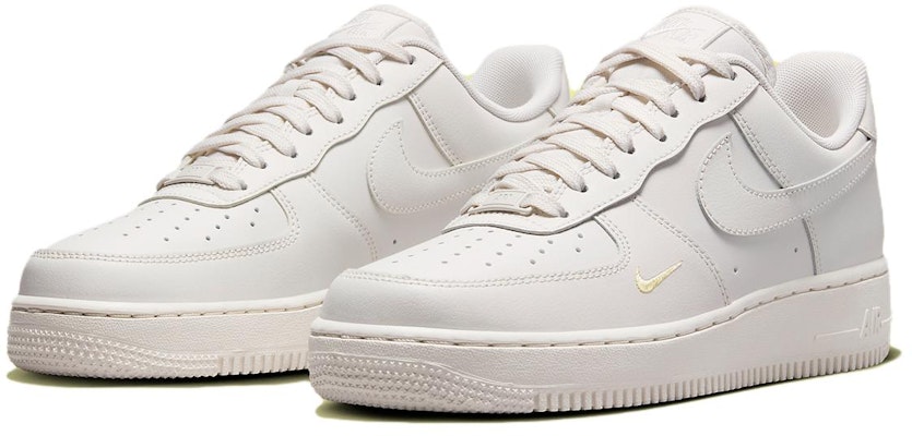 (W) 나이키 에어 포스 1 '07 '팬텀 소프트 옐로우' HJ3841-030 Lookbook (W) 나이키 에어 포스 1 '07 '팬텀 소프트 옐로우' HJ3841-030