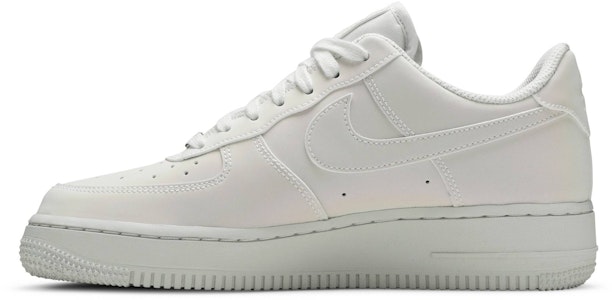 (W) 나이키 에어 포스 1 '07 '리플렉티브' DC2062-100 Lookbook (W) 나이키 에어 포스 1 '07 '리플렉티브' DC2062-100