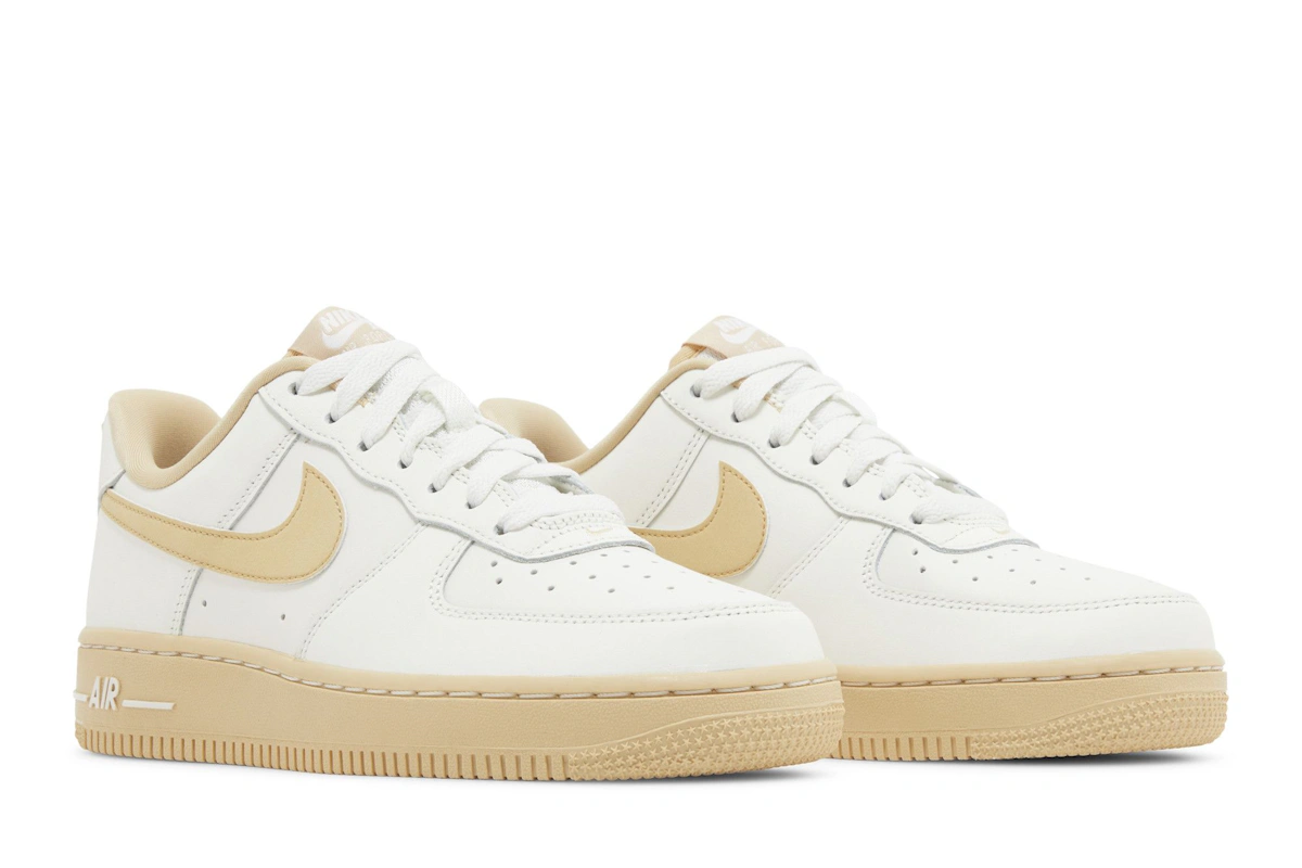 (Women) Nike Air Force 1 '07 'Sail Sesame'