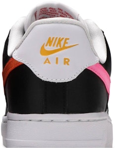 Nike Air Force 1 Low 鴛鴦Swoosh 低幫 板鞋 女款 黑白 Sizing Nike Air Force 1 Low 鴛鴦Swoosh 低幫 板鞋 女款 黑白