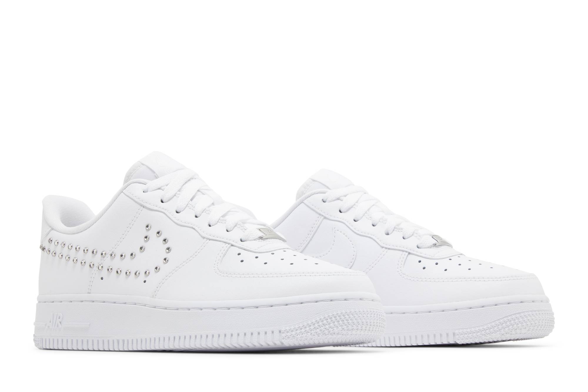 (W) Nike Air Force 1 ’07 ‘Studded Swoosh’ FQ8887-100