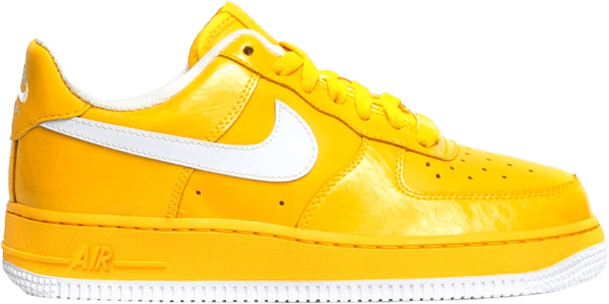 nike-air-force-1-07-varsity-maize-wmns