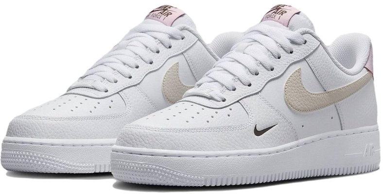 (W) 나이키 에어포스 1 '07 화이트/핑크 (Nike AF1 '07 화이트/핑크) HF9992-100 Lookbook (W) 나이키 에어포스 1 '07 화이트/핑크 (Nike AF1 '07 화이트/핑크) HF9992-100