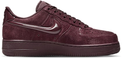 (W) Nike Air Force 1 '07 酒紅色/黑色/酒紅色 HV4406-600 Lookbook (W) Nike Air Force 1 '07 酒紅色/黑色/酒紅色 HV4406-600