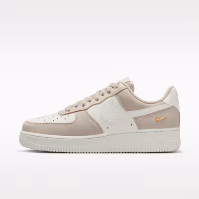 women-nike-air-force-1-07-cream-2-metallic-gold-sail-iv-5197-200