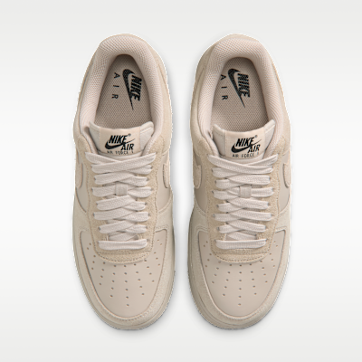 Shop (W) Nike Air Force 1 ''07 奶油銀黑配色 經典休閒鞋 IV6042-236