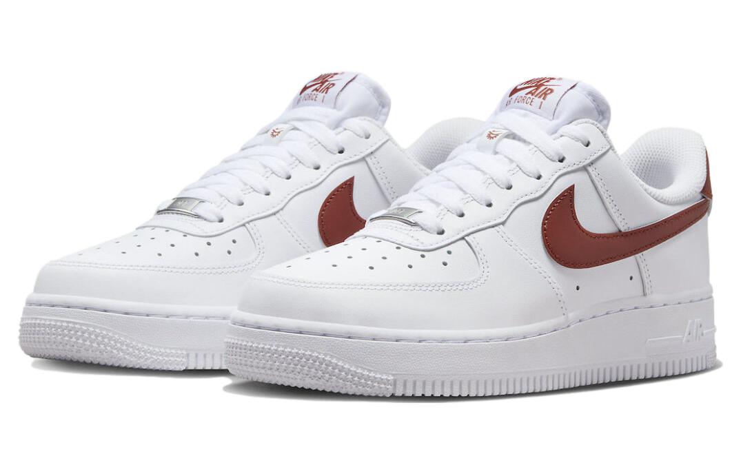 Lookbook (W) ナイキ エアフォース1 '07 EZ ラギッドオレンジ DX5883-102