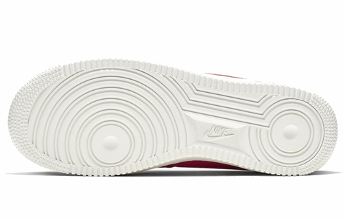 Shop (W) 耐克空军一号 '07 必备款 '镭射紫红' AO2132-600