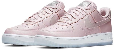 (W) 나이키 에어 포스 1 '07 에센셜 '플럼 초크' AO2132-500 Lookbook (W) 나이키 에어 포스 1 '07 에센셜 '플럼 초크' AO2132-500