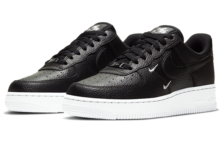 Lookbook (W) Nike Air Force 1 '07 Essensial Kulit Tumbo - Hitam CT1989-002