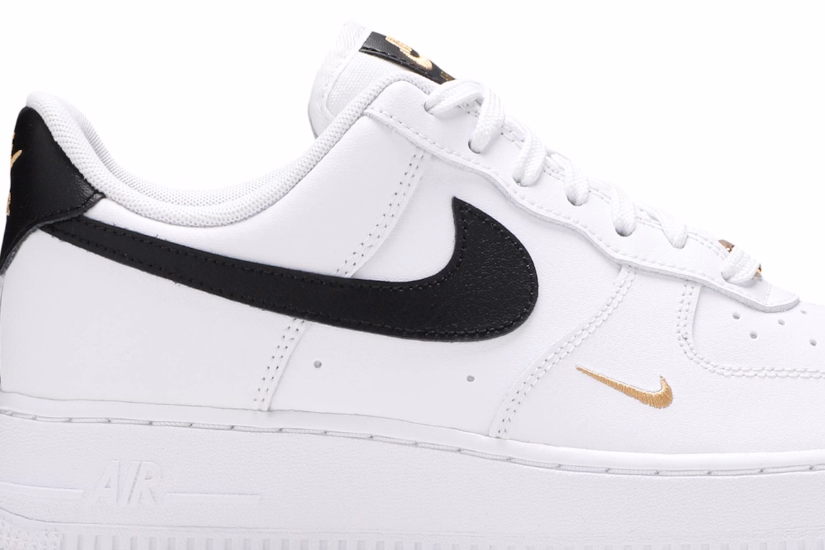 (Women) Nike Air Force 1 '07 Essential 'White Black' CZ0270-102