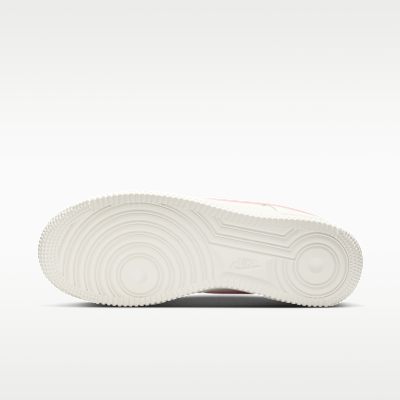 Order (W) Nike Air Force 1 ''07 Essential Sail/Piani/Pink Form/Sail Wanita IO4226-104