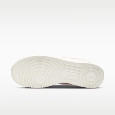 (W) Nike Air Force 1 ''07 Essential Sail/Piani/Pink Form/Sail Wanita IO4226-104 Order (W) Nike Air Force 1 ''07 Essential Sail/Piani/Pink Form/Sail Wanita IO4226-104