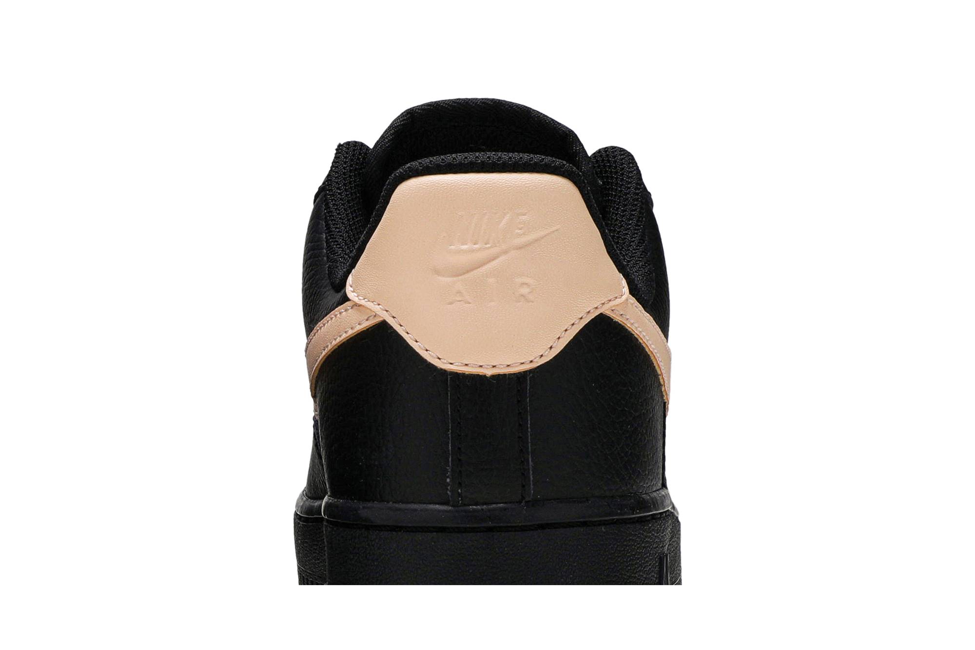 Sizing Nike Air Force 1 低筒 皮革 休閒 板鞋 女款 黑