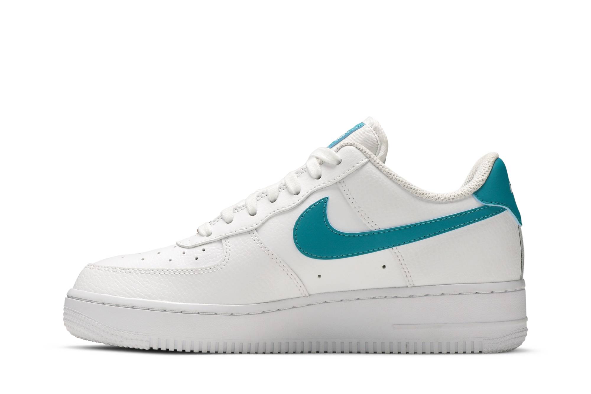 Lookbook Nike Air Force 1 Low 簡約休閒 低筒 板鞋 女款 白藍