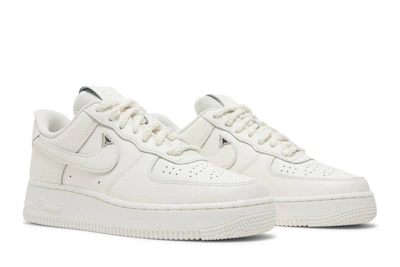 (Women) Nike Air Force 1 '07 LV8 'Needlework' FJ4559-133