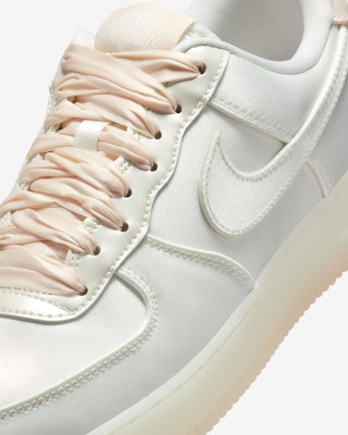 (W) Nike Air Force 1 '07 LV8 'Sale Bearley Oren' HQ3762-133 Sizing (W) Nike Air Force 1 '07 LV8 'Sale Bearley Oren' HQ3762-133