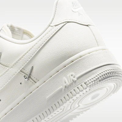 (W) Nike Air Force 1 ''07 LV8 Sail Perak Metalik Silver IV4727-133 Cheap (W) Nike Air Force 1 ''07 LV8 Sail Perak Metalik Silver IV4727-133
