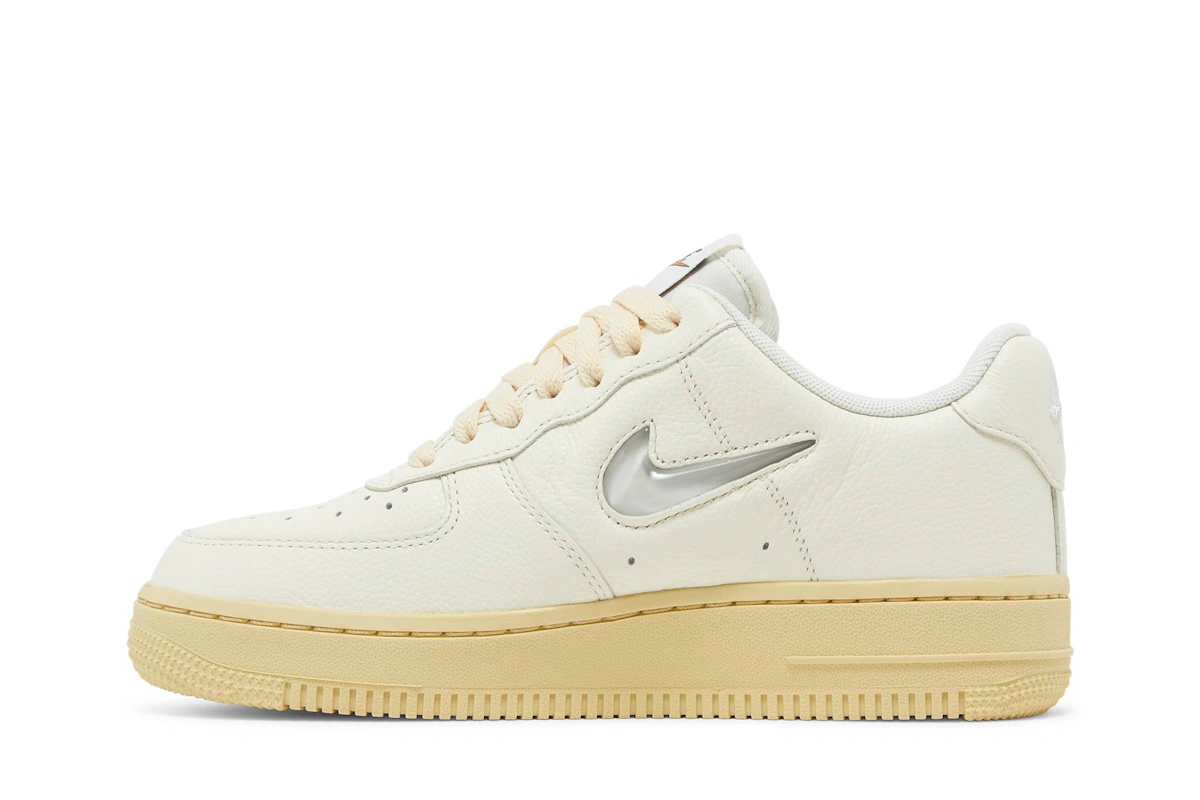 (Women) Nike Air Force 1 '07 LX 'Coconut Milk and Lemon Wash'