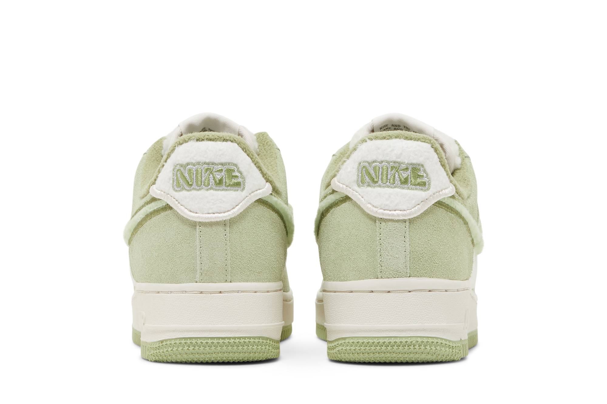 Details for (W) Nike Air Force 1 '07 LX 'Fleece - Honeydew' Pria/Wanita Sneakers Indonesia FB1872-030