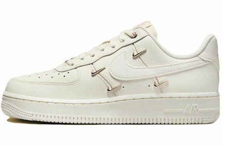 (W) Nike 空军1 '07 LX '迷你钩 - 金属金色' FV3654-111 Buy (W) Nike 空军1 '07 LX '迷你钩 - 金属金色' FV3654-111