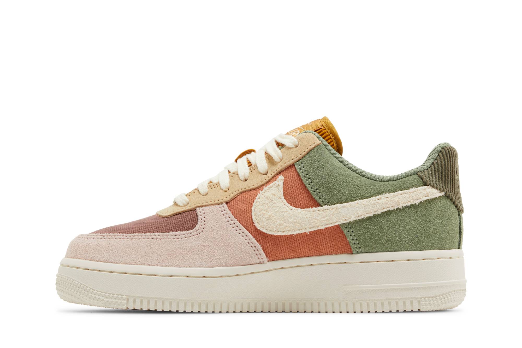 Lookbook (W) Nike Air Force 1 '07 LX 'Verde Aceite y Terra Blush' FZ3782-386