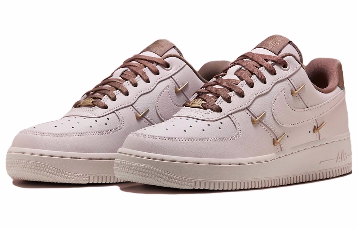 (Women) Nike Air Force 1 '07 LX 'Pink Russett'