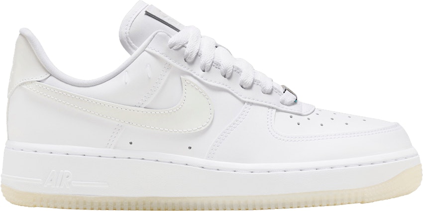 women-nike-air-force-1-07-lx-uv-swooshes-fz-5531-111
